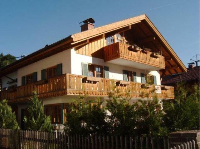 Alpenfreund Apartment Mittenwald Exterior photo
